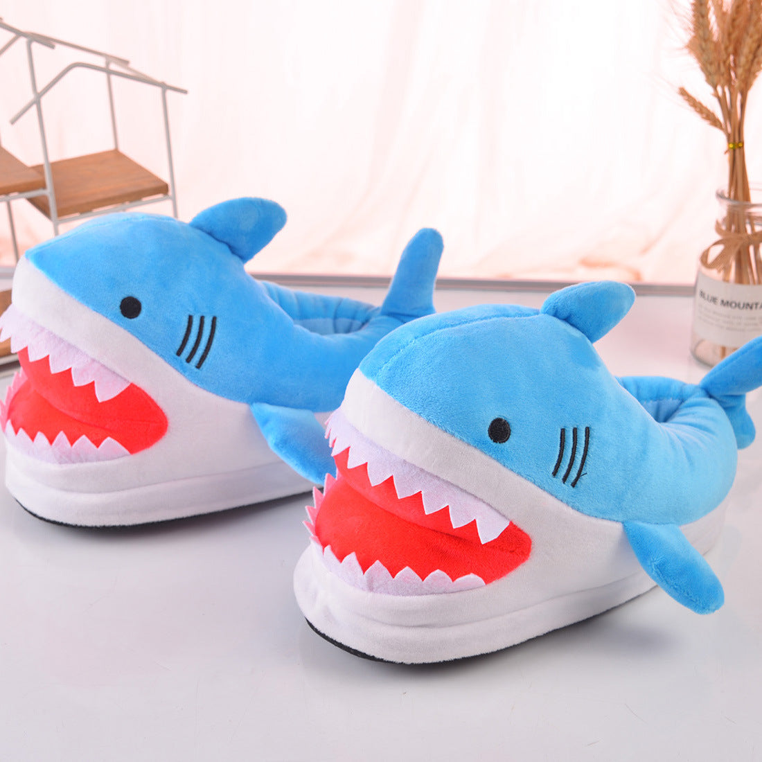 Shark Indoor Warm Plush Slippers