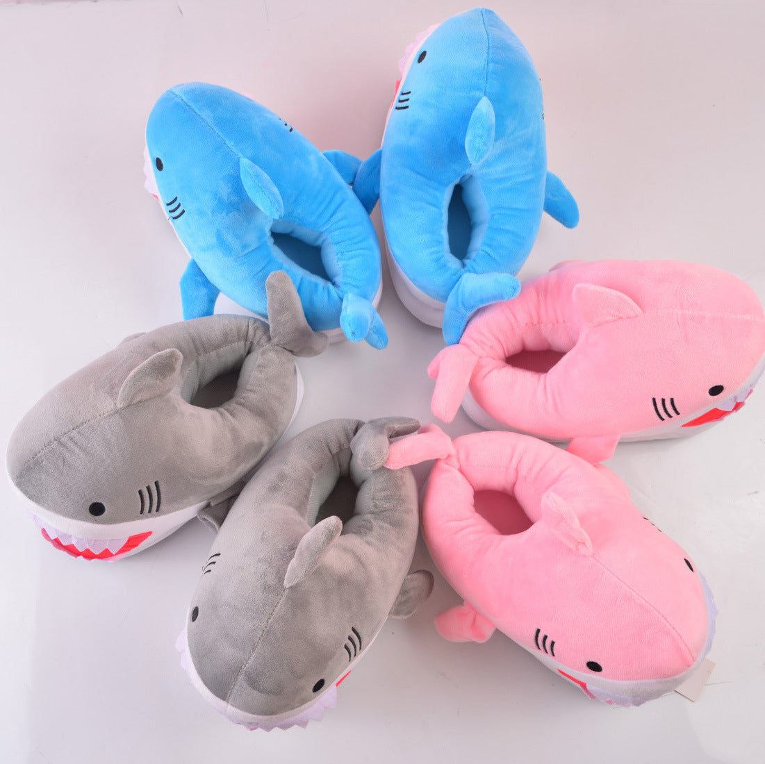 Shark Indoor Warm Plush Slippers